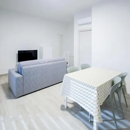 شقة Casa Per Vacanze In Riva Al Mare